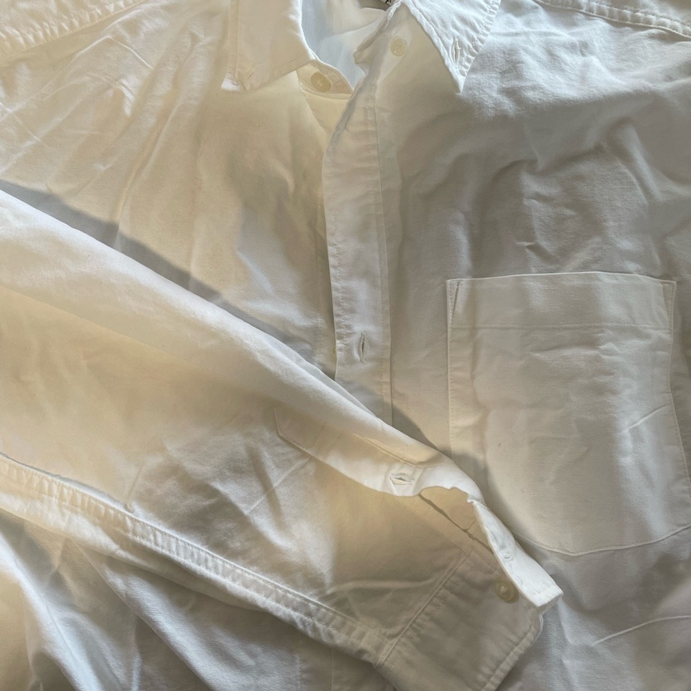 Long sleeved men’s white button up